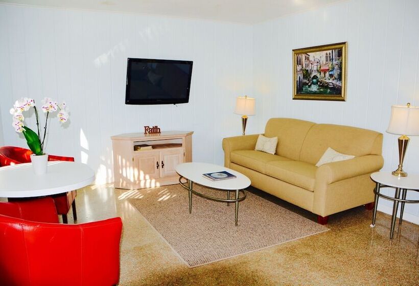 شقة غرفة واحدة مطلة على حمام السباحة, Sea Turtle Inn