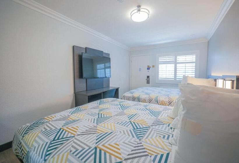 Номер Стандарт, Motel 6, Tustin, Orange County Ca