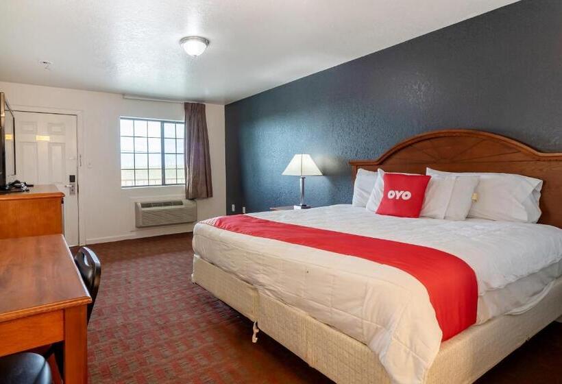 스탠다드 룸 킹사이즈 침대, OYO Hotel Pearsall I-35 East