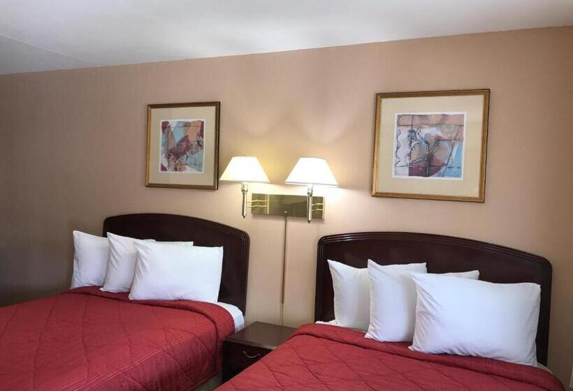 Номер Стандарт Вид на Бассейн, Red Bluff Inn