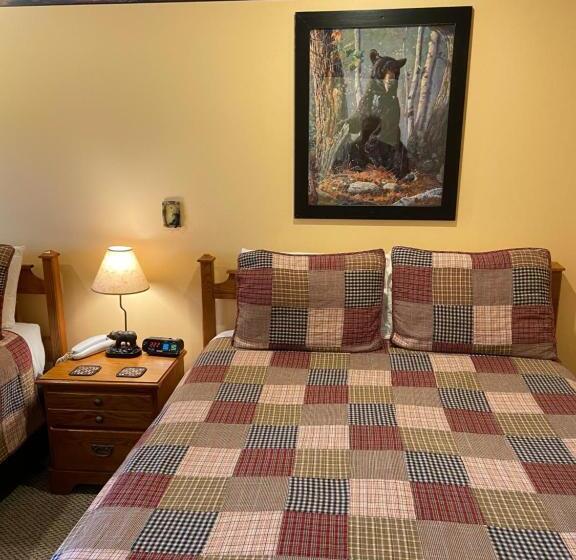 اتاق استاندارد, The Garrett Inn