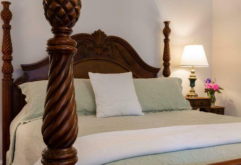 Номер Стандарт, The Villa Bed And Breakfast