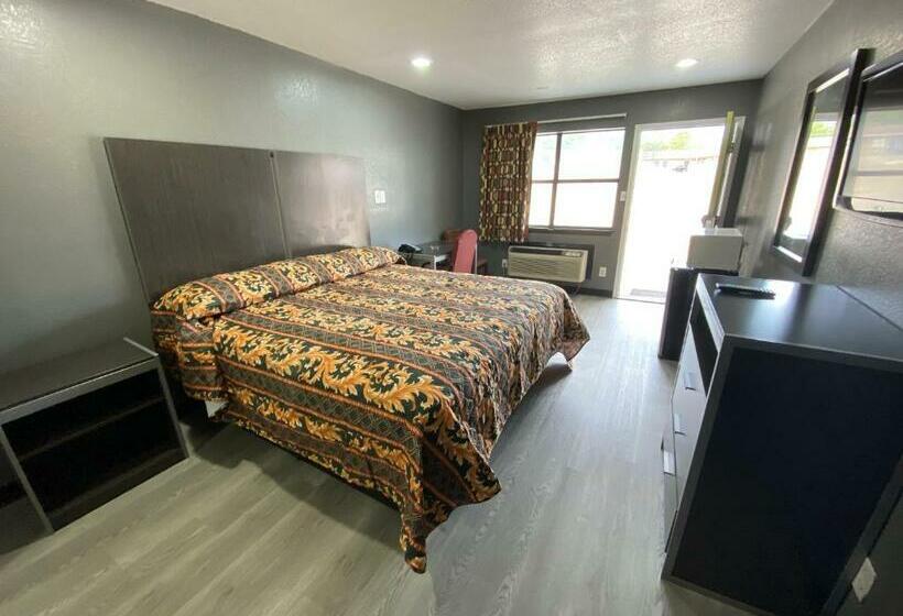 Стандартный Номер Кровать Кинг, Town House Motel