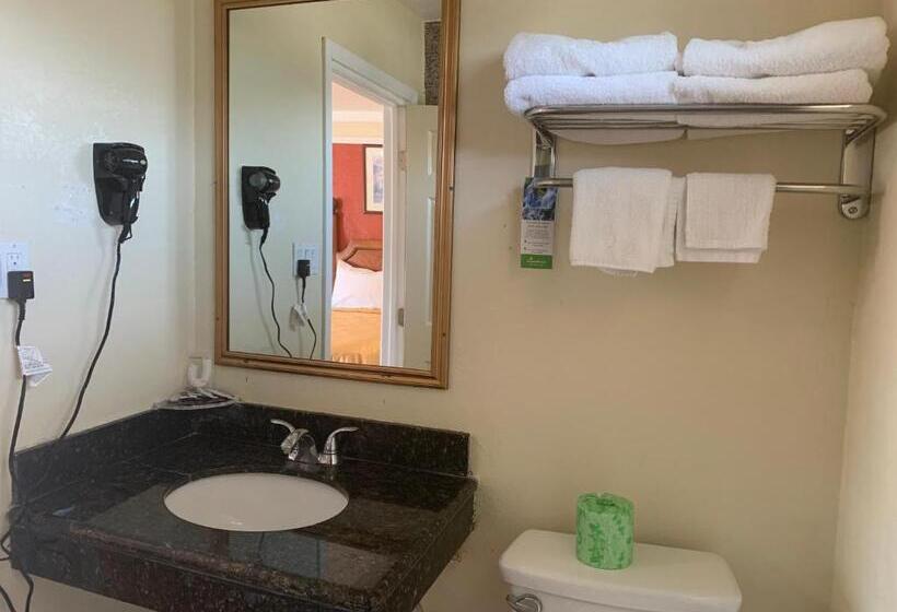 غرفة قياسية, Wagon Wheel Motel