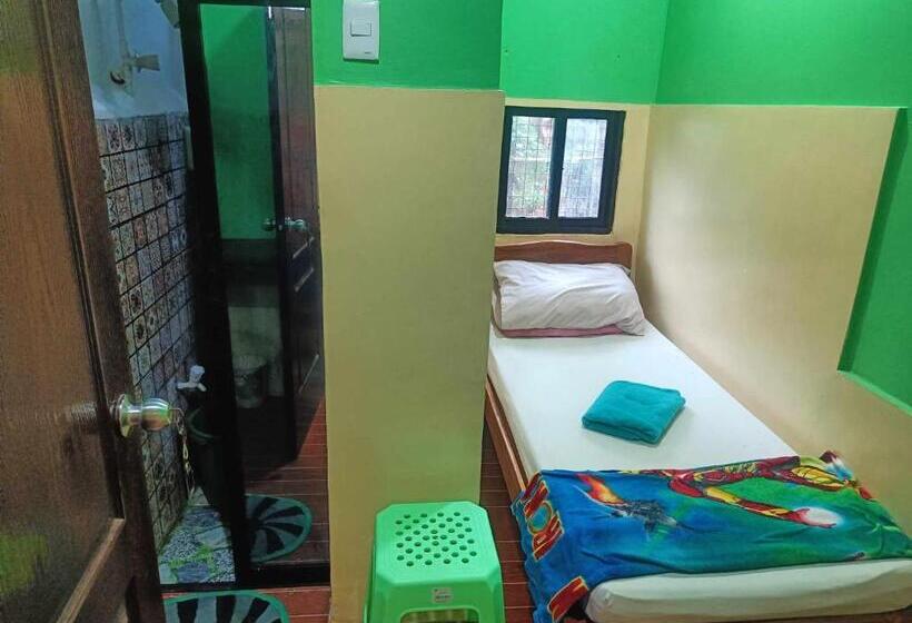 Quarto Estandar Individual, Sevenne Inn Transient House