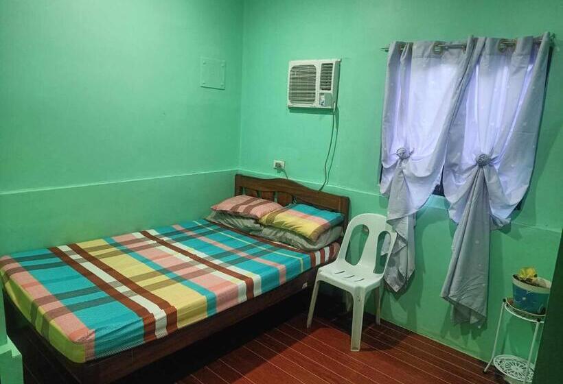 Quarto Estandar, Sevenne Inn Transient House