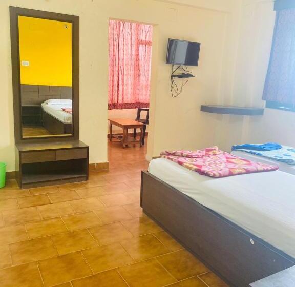 اتاق استاندارد, Goroomgo Hotel Arya Palace Puri Near Sea Beach   Luxury And Spacious Room With Parking Facilities