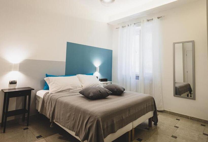 Номер Стандарт, Piazza Verdi B&b
