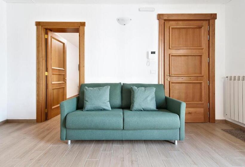 آپارتمان 2 خوابه با تراس, Residence De Franchis   Smart Apartments