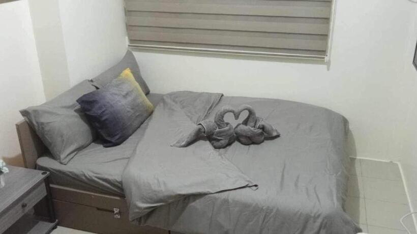 استودیوی استاندارد, Casamontero@urbandecatowers Edsa