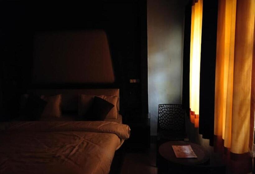 스탠다드 룸, Goroomgo Tapovan Residency Haridwar   Excellent Service Recommended
