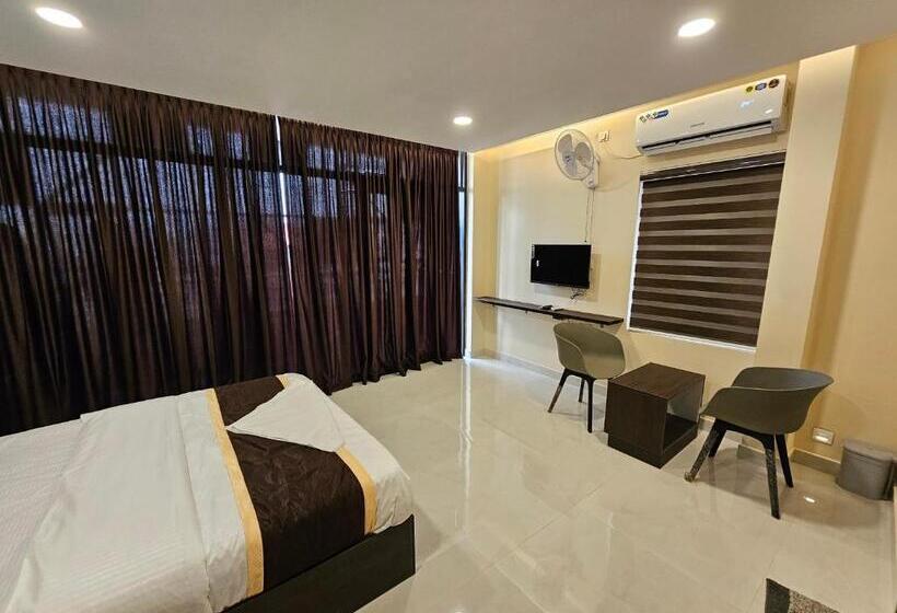 수피리어 스위트, Thaal Residency Cheruvathur Hala Groups