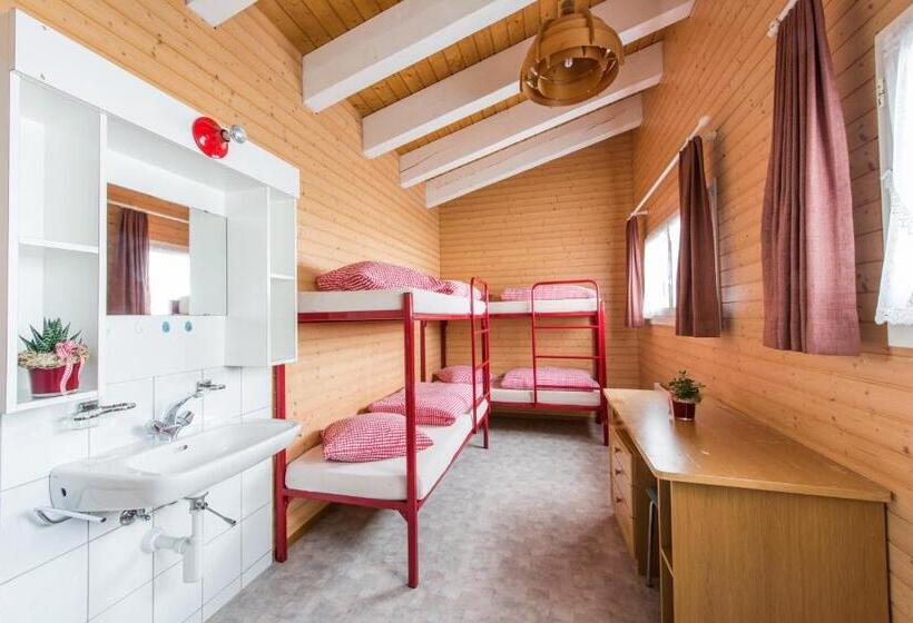 Четырехместный Номер Стандарт, Berghotel Bonistock