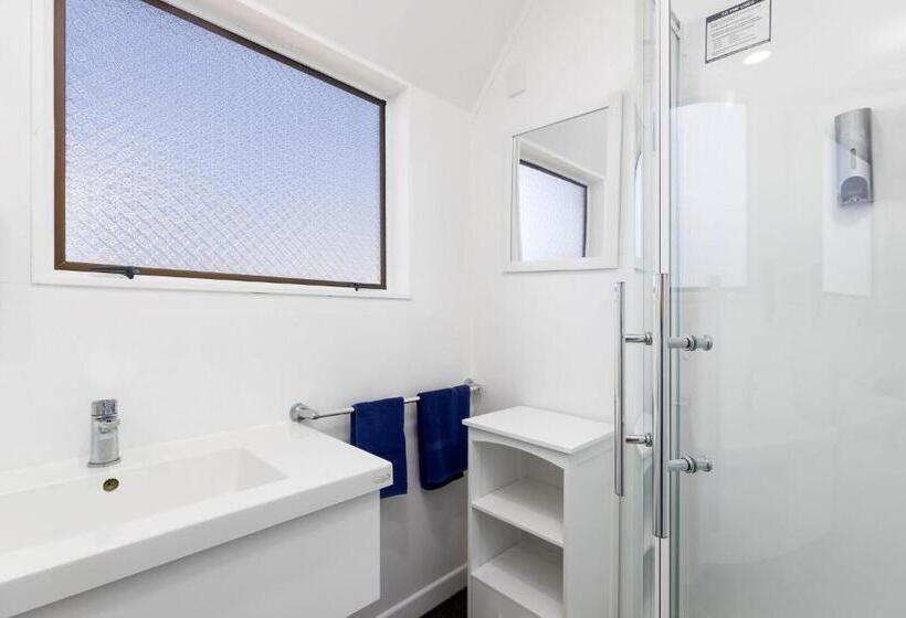 침실 2개 아파트, Kings Gate Motel