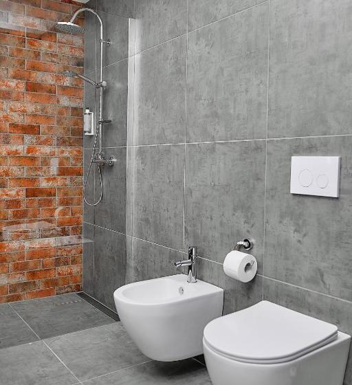 Номер Стандарт, Tulip Inn żyrardów