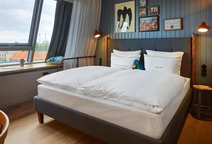 Quarto Superior Cama King, 25hours Hotel Paper Island
