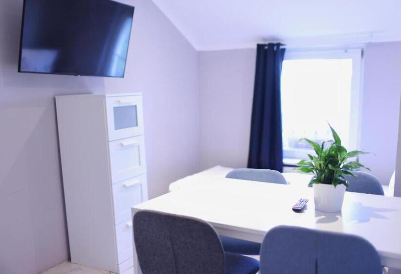 Четырехместный Номер Стандарт, Mythos Hotel Oranienburg