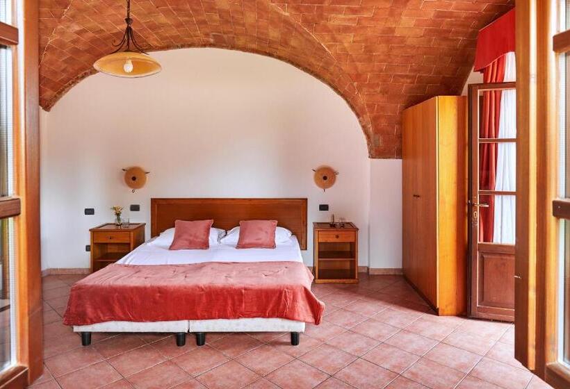 Трехместный Номер Superior, Relais Belvedere