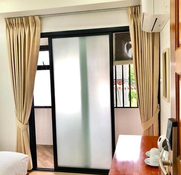 Номер Deluxe, The Lodge Pattaya