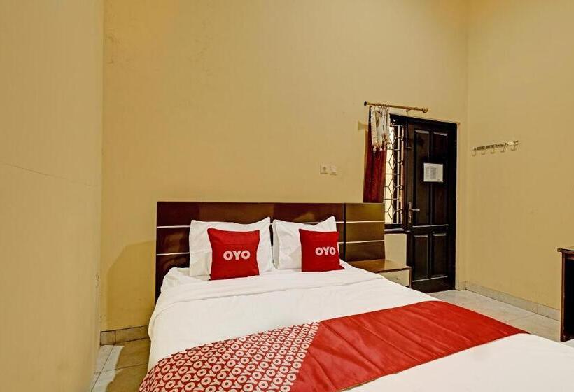 Номер Deluxe, Oyo 91522 Candi Gebang Guesthouse