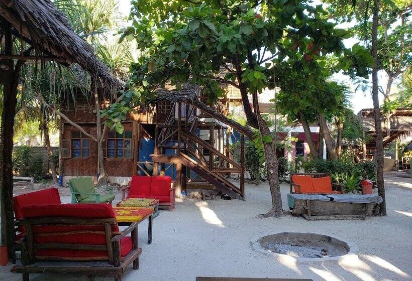 اتاق استاندارد یک تخته با بالکن, Sagando Bungalows