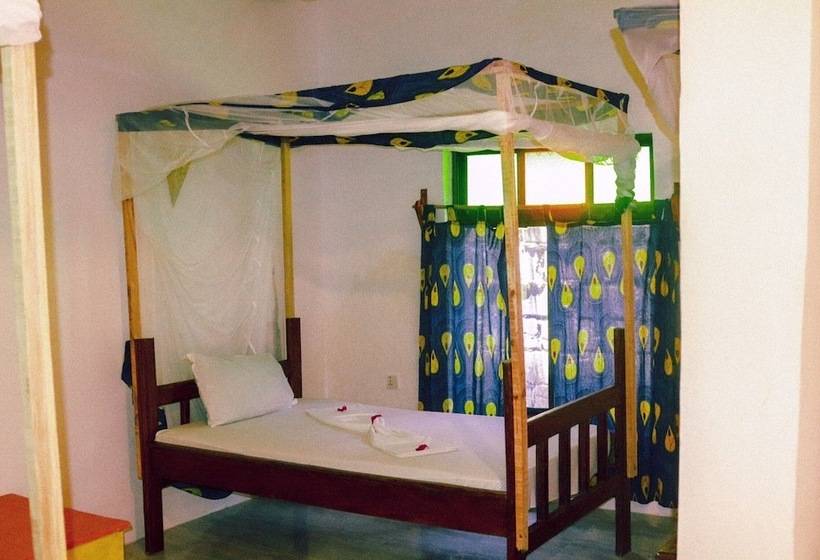 Quarto Familiar, Sagando Bungalows