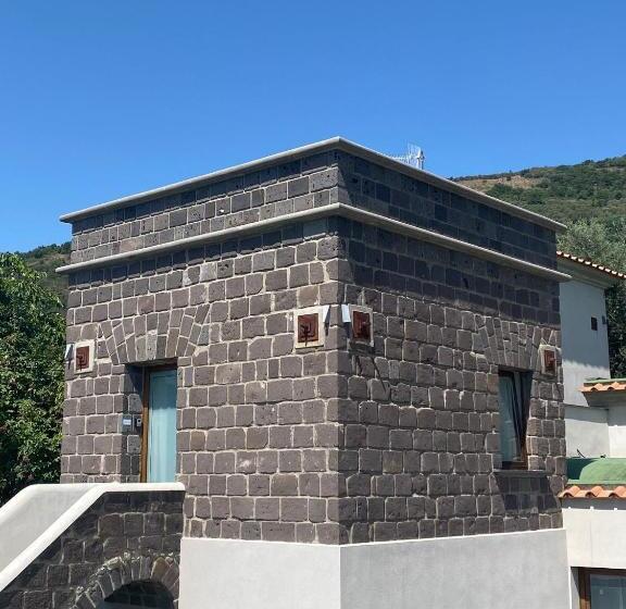 اتاق لوکس با تخت بزرگ, Torre Delle Grazie Sorrento Suite