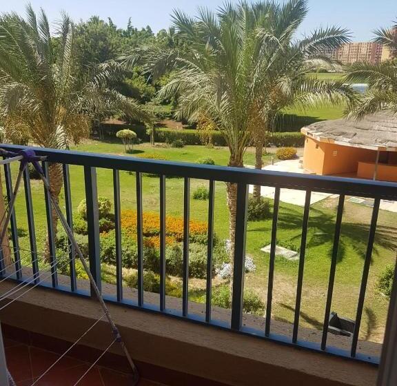 آپارتمان 1 خوابه با چشم‌انداز استخر, Porto Golf Marina