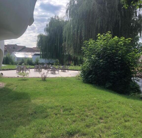 Номер Стандарт, Bulles De L Eau Vive   Motel