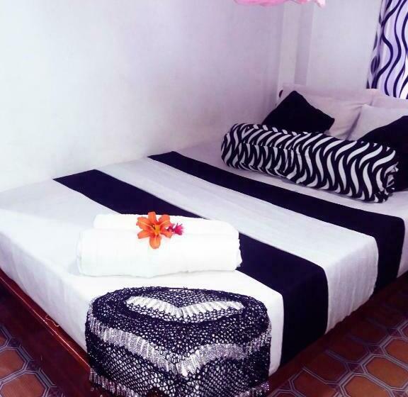 标准间, White Home