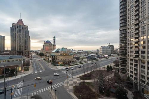 带3个卧室的公寓, Burnhamthorpe Residence