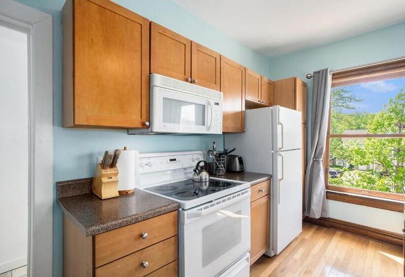 Апартаменты 1 Спальня, The Grand Inn Apartment Hotel 200