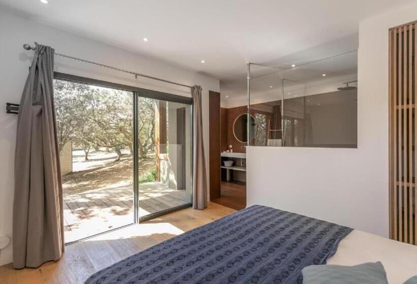 Номер Deluxe, Les Chambres Marcelle