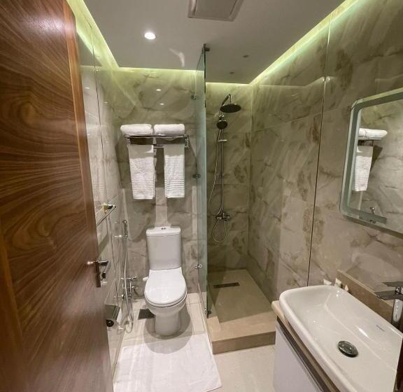 اتاق استاندارد سه نفره, El Mesaadya Hotel فندق المساعدية