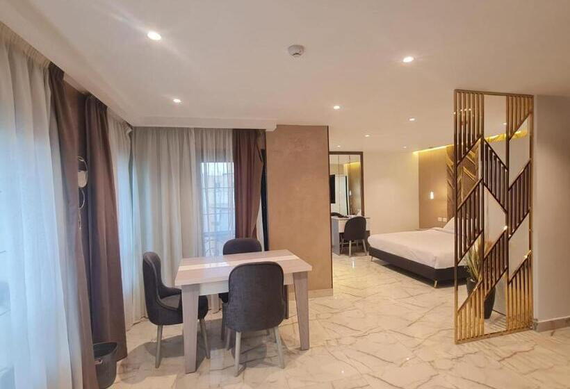 سوییت لوکس, El Mesaadya Hotel فندق المساعدية
