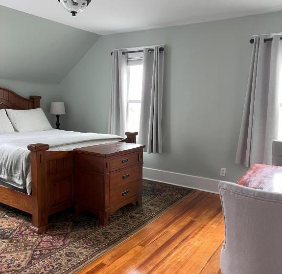 Номер Deluxe, Hudson House Bed And Breakfast
