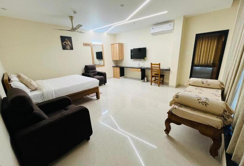 Chambre Supérieure, Gokulam Grand