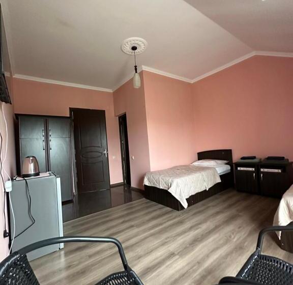 اتاق استاندارد, Guest House Vache