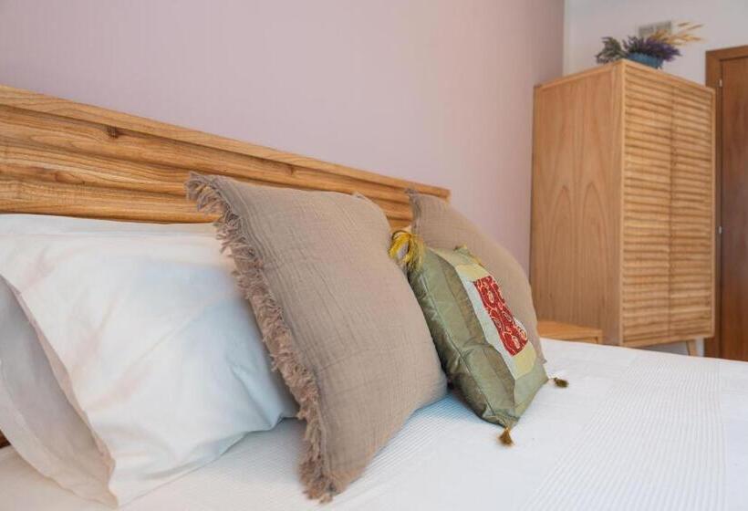 Quarto Deluxe, Noi 2 Nel Cilento