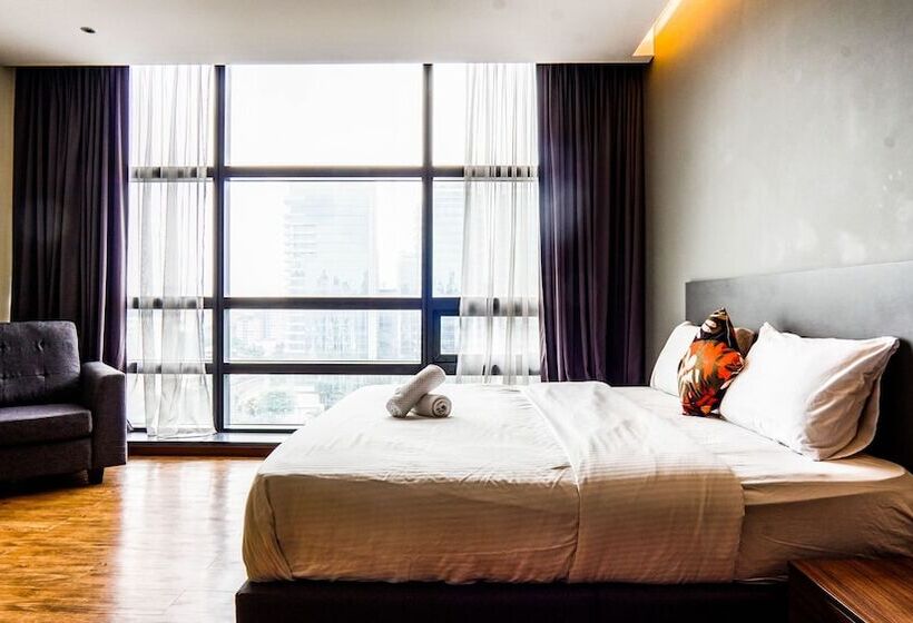 استودیوی استاندارد, Bangsar Trade Centre By Airhost