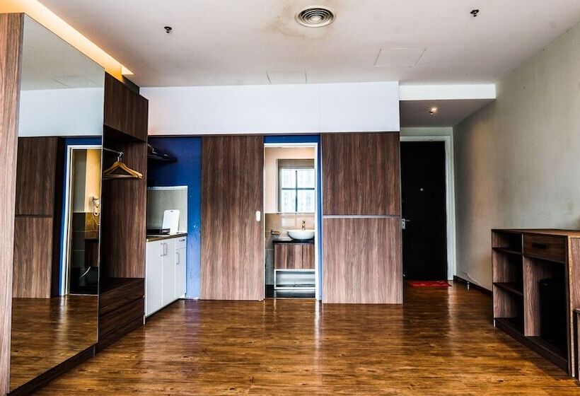 استودیوی استاندارد, Bangsar Trade Centre By Airhost