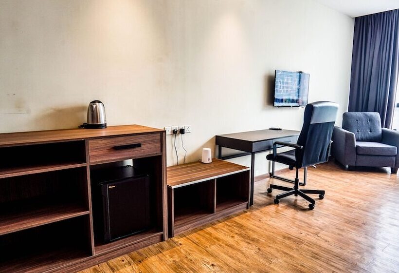 استودیوی استاندارد, Bangsar Trade Centre By Airhost
