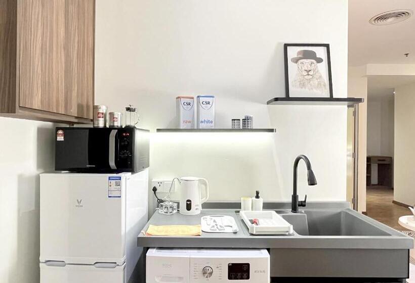1 Bedroom Apartment City View, Bangsar Trade Centre By Airhost