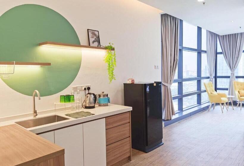 اتاق لوکس, Bangsar Trade Centre By Airhost