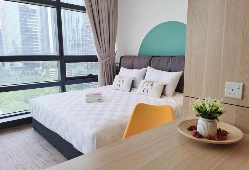 اتاق لوکس, Bangsar Trade Centre By Airhost