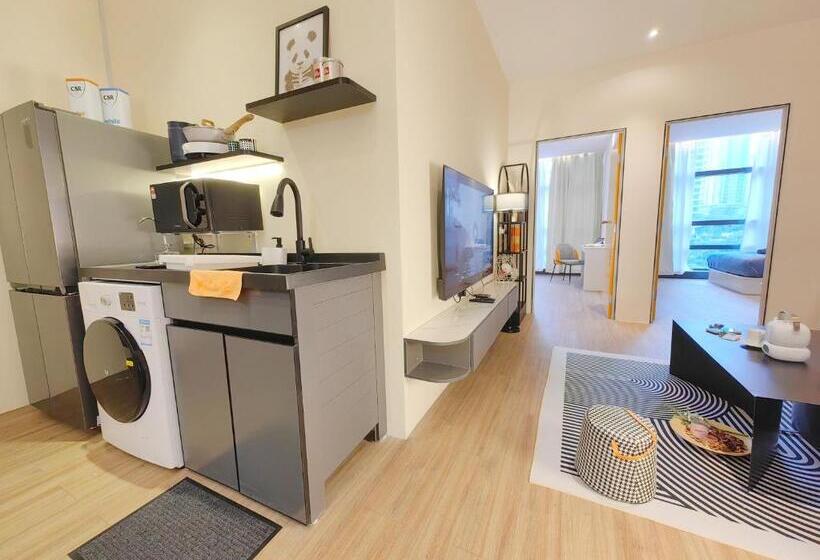 3 Bedroom Premium Apartment, Bangsar Trade Centre By Airhost