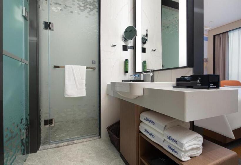 اتاق سوپریور, Hilton By Hampton Chengdu North Railway Station