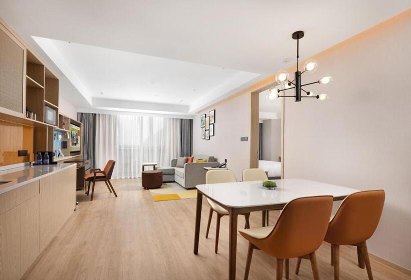 سوییت لوکس, Home2 Suite By Hilton Guiyang Nanming Jiaxiu