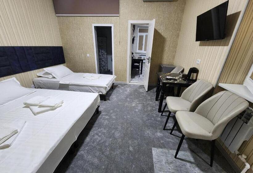 Quarto Familiar, Room4you