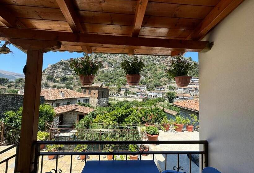 اتاق استاندارد چهار تخته, Meroli Guesthouse